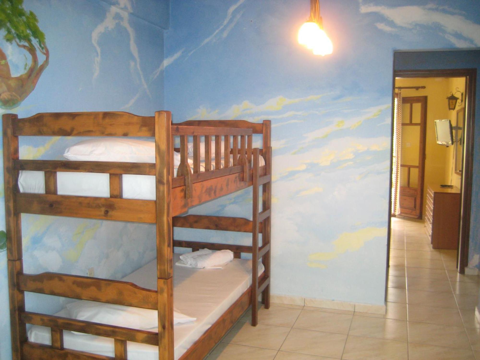 Petradaki Apartments Мола-Калива Экстерьер фото