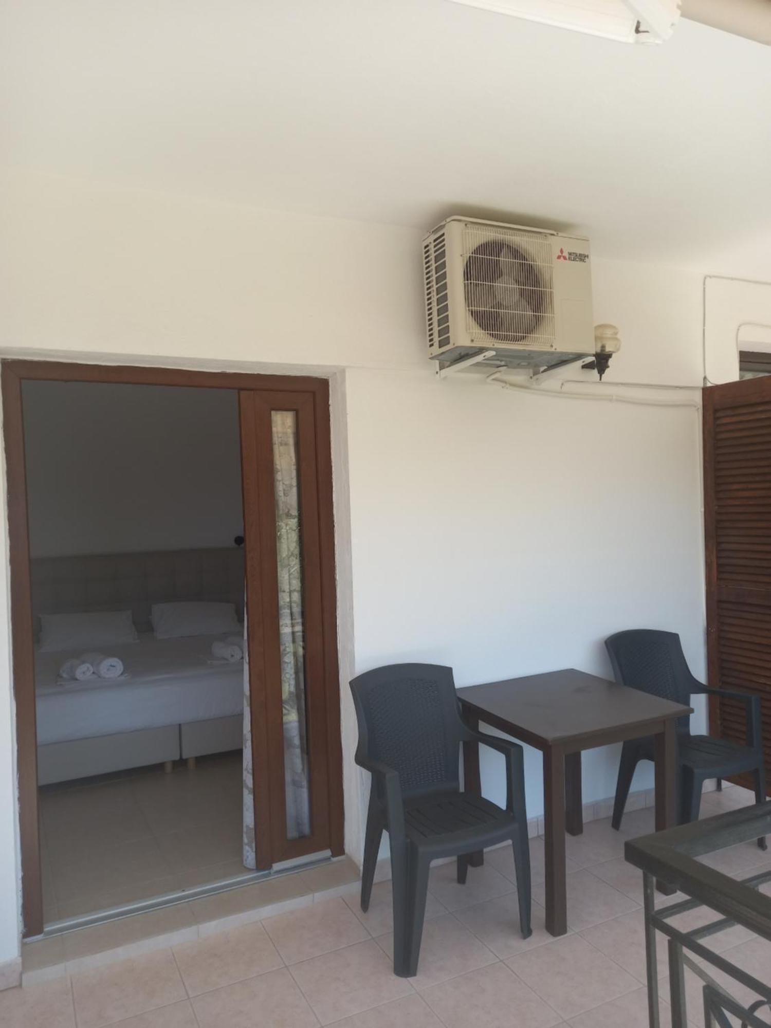 Petradaki Apartments Мола-Калива Номер фото