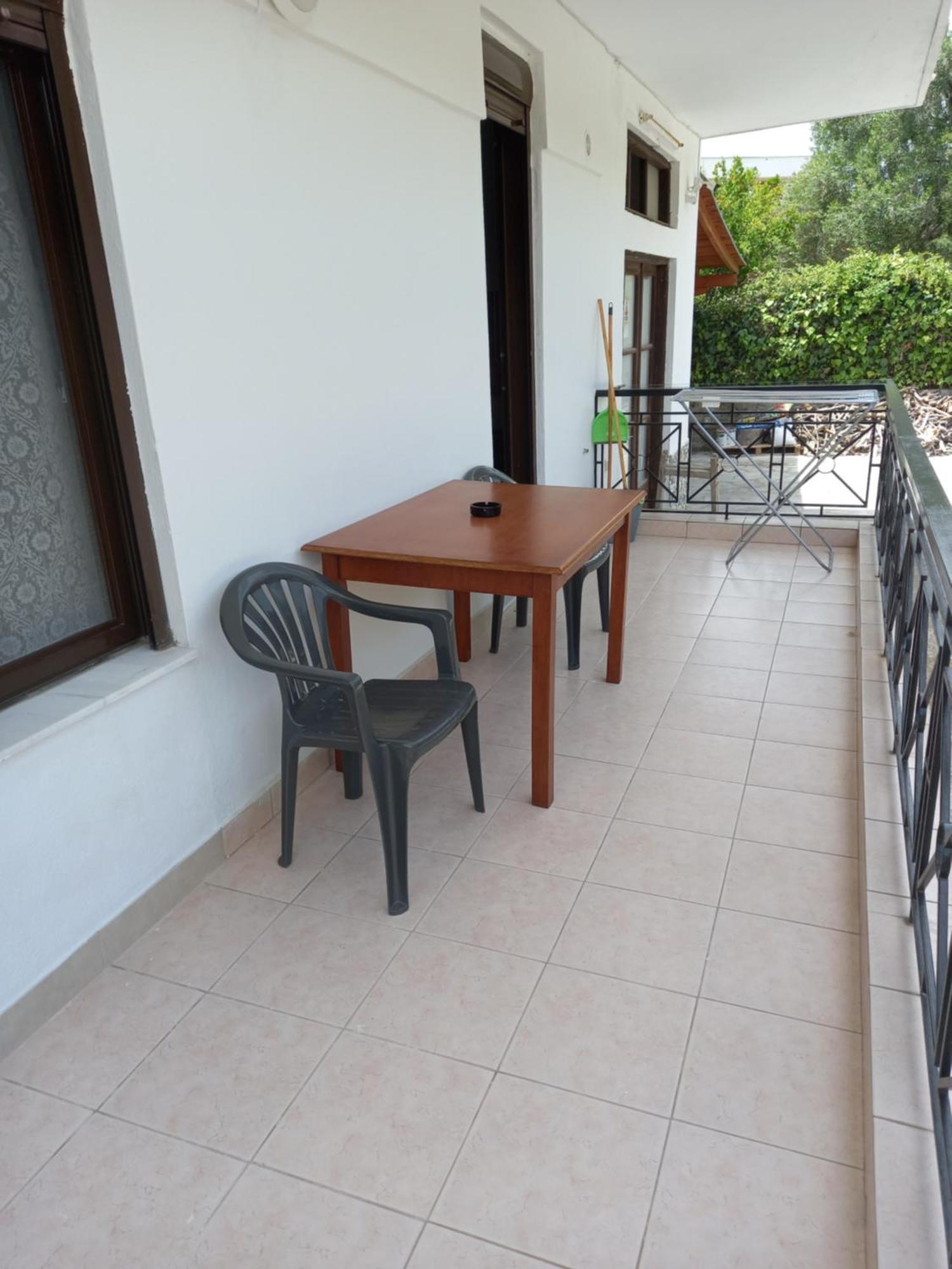 Petradaki Apartments Мола-Калива Номер фото
