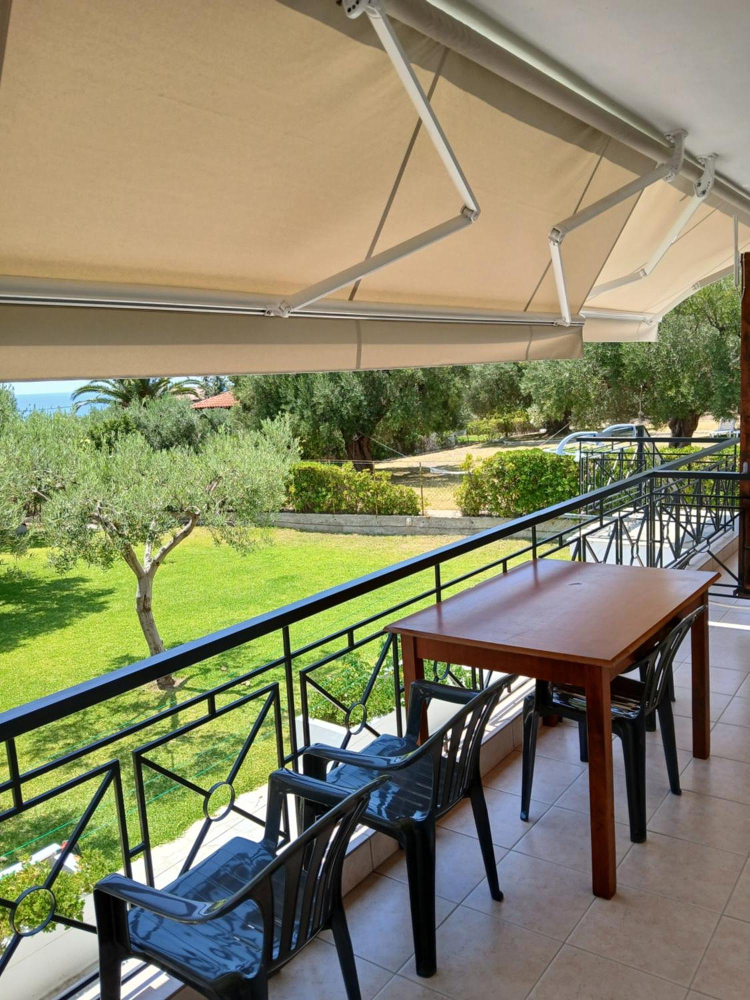 Petradaki Apartments Мола-Калива Номер фото